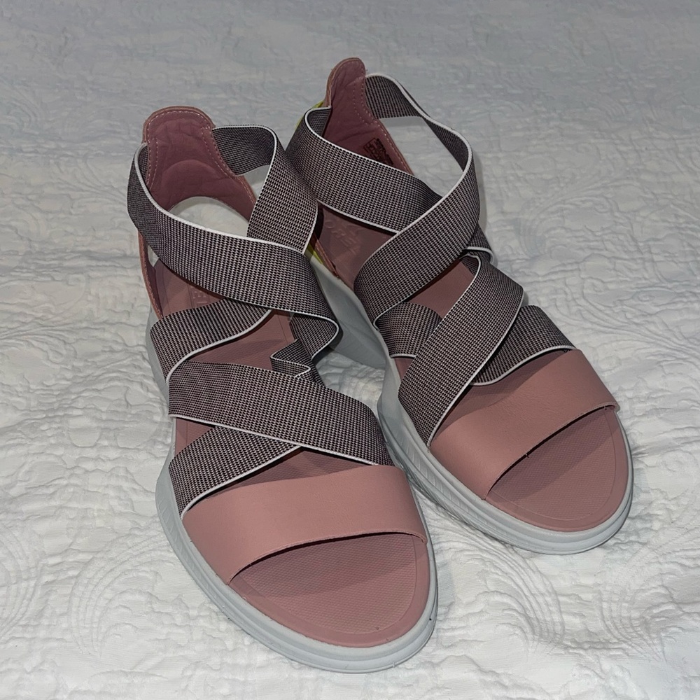 SOREL Women's Explorer Blitz Multi Strap Sandal - Size 9